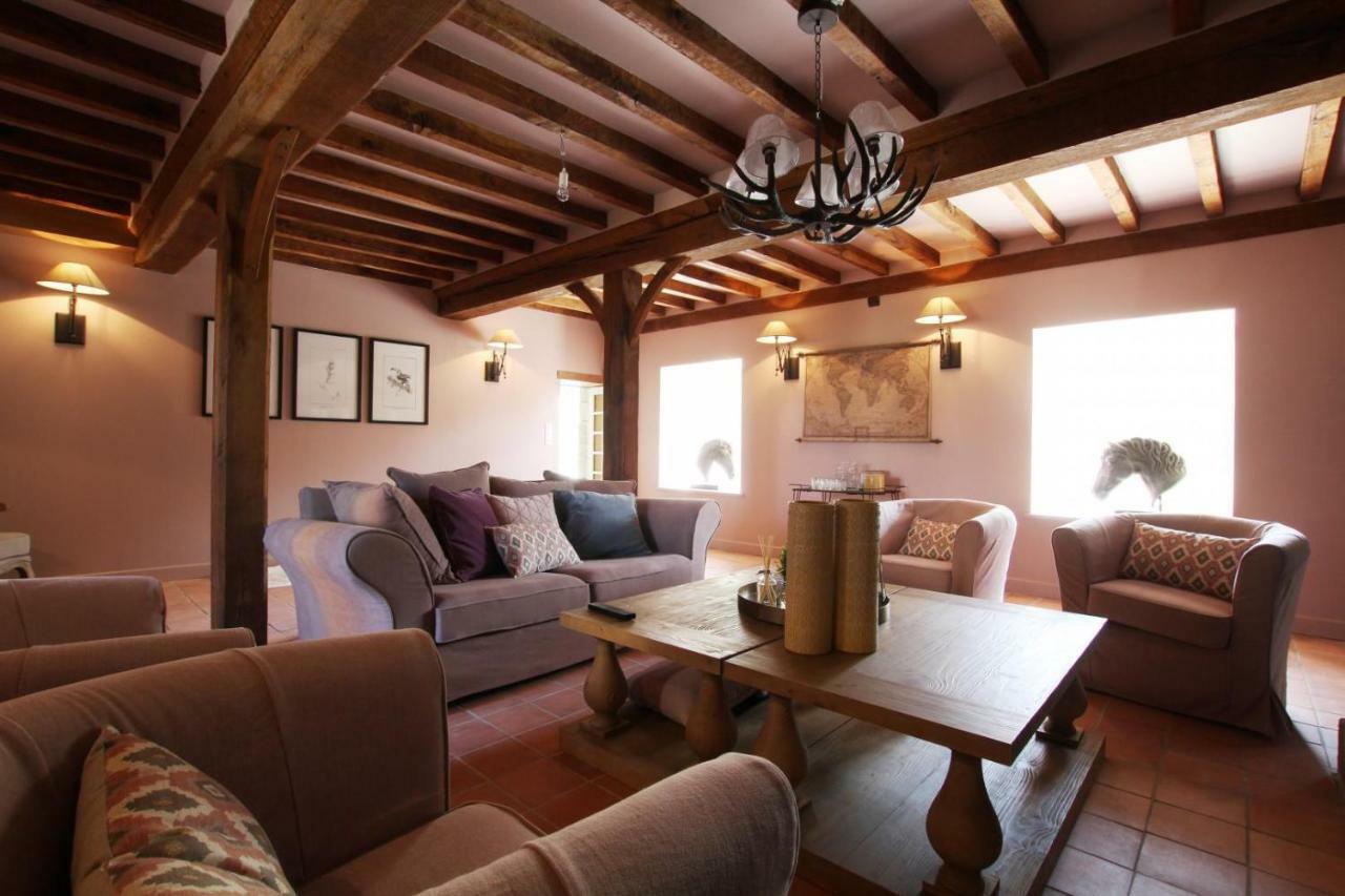 Отель Manoir De La Porte Sainte-Pience Экстерьер фото